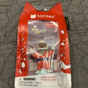 Tonies Audiobook Character - Cozy Bear in Red